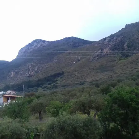 L'aurora Oda ve Kahvaltı Mandra Capreria