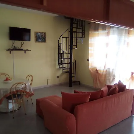 L'aurora Oda ve Kahvaltı